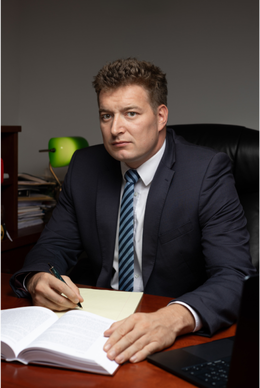 Ivo Šimić, Odvjetnik Andrej Bašović